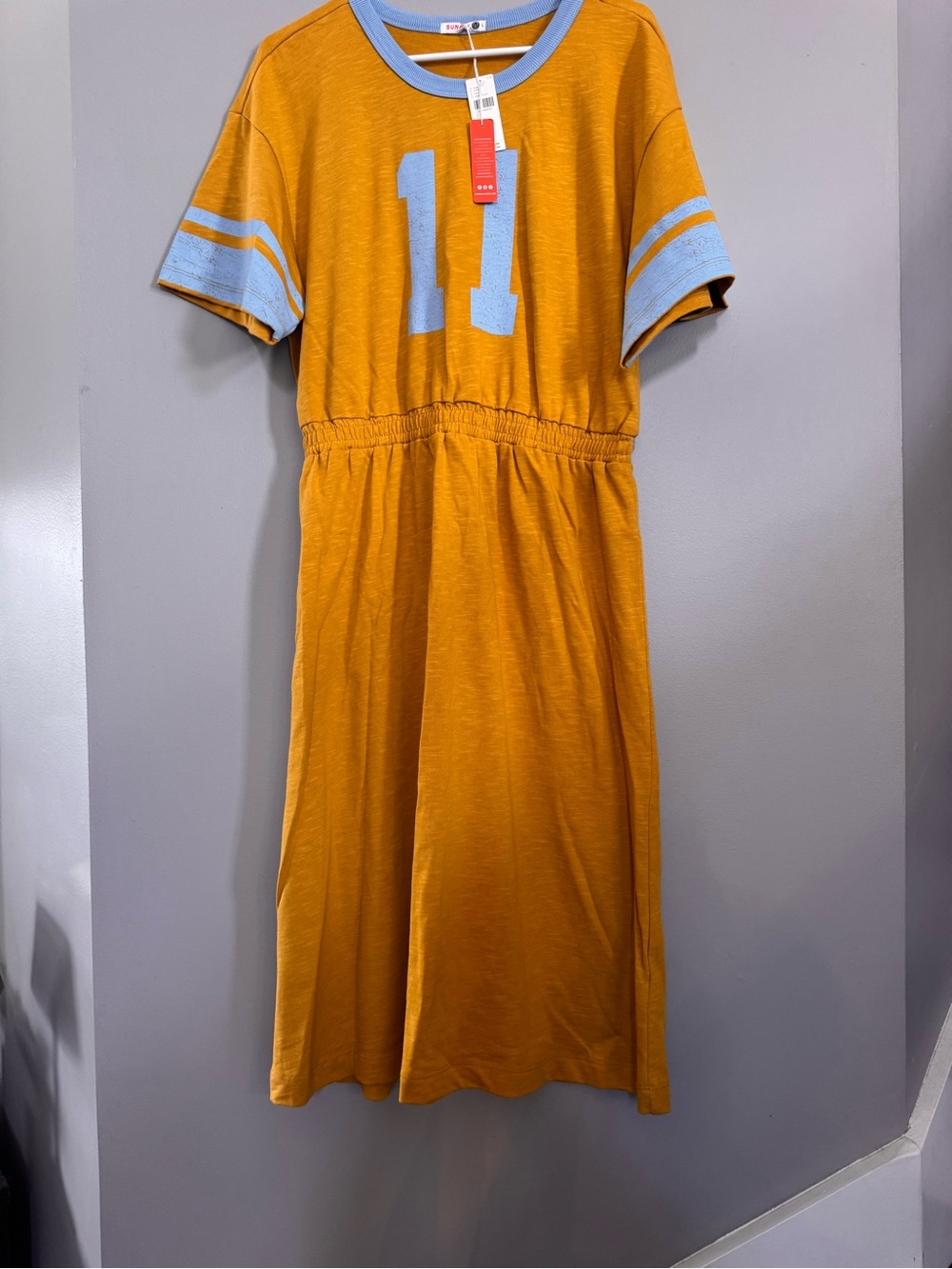 Sundry midi dress size L.